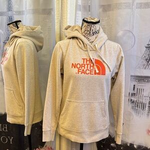 The North Face® Women’s Half Dome Hoodie